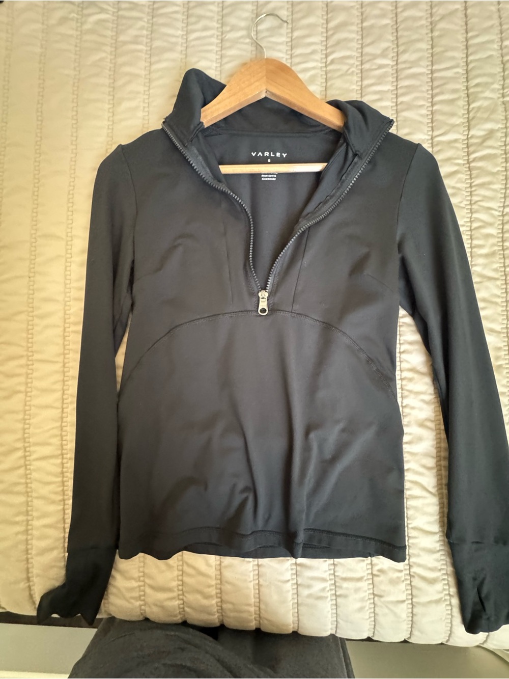 Varley Black Half-Zip Long Sleeve Top size small